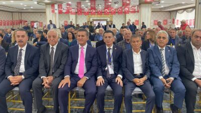 CHP Erzincan 39. İl Kongresi, yoğun katılımla gerçekleşti. Tek aday