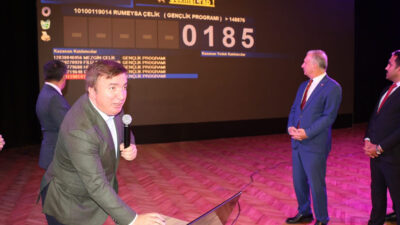 Erzincan Binali Yıldırım Üniversitesinde (EBYÜ), üniversite öğrencilerinin iş deneyimi kazanmalarını