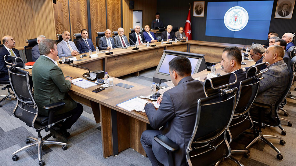 Erzincan’da Valilik toplantı salonunda düzenlenen toplantıda, kent genelinde yürütülen proje