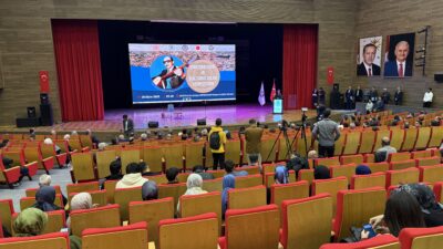 Erzincan’da Kureyşan Ocağı ve Âşık Davut Sularî Sempozyumu düzenlendi.  Erzincan