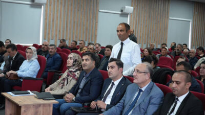 Erzincan’ın Üzümlü ilçesinde, Kaymakam Buğra Karadağ başkanlığında düzenlenen istişare toplantısında