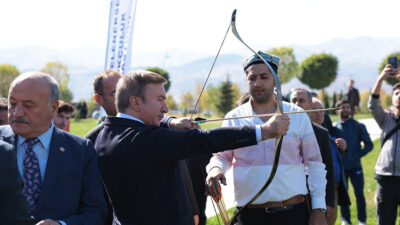Erzincan’da düzenlenen Uluslararası Anadolu’nun Türkleşmesi ve İslamlaşması Sempozyumu kapsamında, EBYÜ