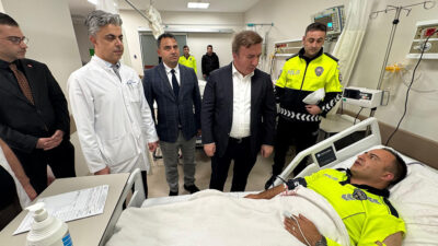 Erzincan’ın Tercan ilçesi çıkışında meydana gelen trafik kazasında, görev başındaki