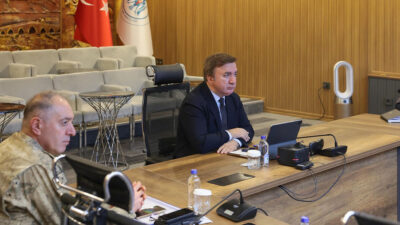 İçişleri Bakanı Ali Yerlikaya’nın başkanlığında, 81 il valisinin katılımıyla video