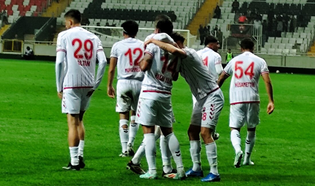 Hafta içinde maaş kriziyle gündeme gelen 24 Erzincanspor, Kastamonuspor’u 2-0