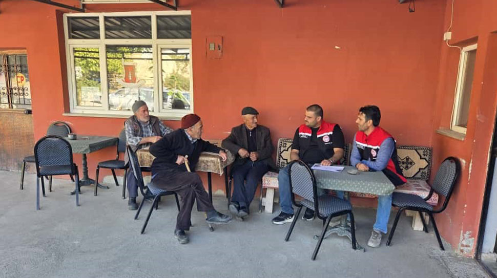 Üzümlü ve Otlukbeli’de çiftçilere yönelik gerçekleştirilen bilgilendirme programlarında; tarım ve