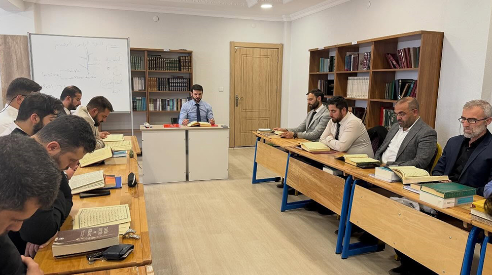 Diyanet İşleri Başkanlığı tarafından imam-hatiplerin mesleki yeterliliklerini artırmak ve Kur’an-ı