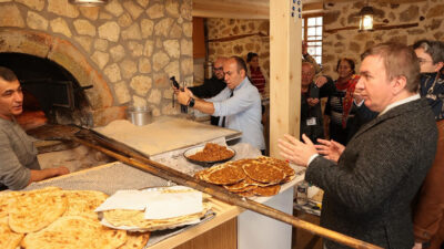 Kemaliye’ye bağlı Ocak köyünde tadilatı tamamlanarak yeniden hizmete açılan Ocak
