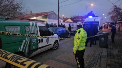 Erzincan’da bir baba ile oğlu evlerinde silahla vurulmuş halde ölü
