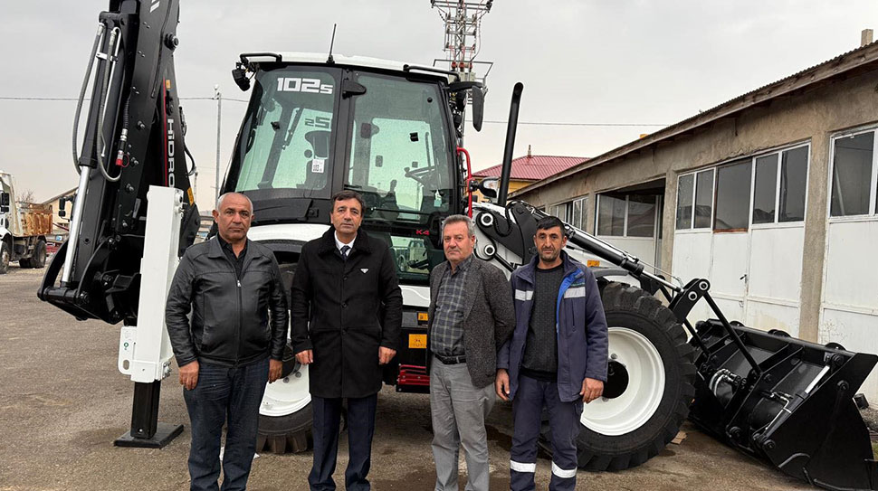 Çayırlı Belediyesi, hizmet kalitesini artırmak amacıyla araç filosuna yeni bir