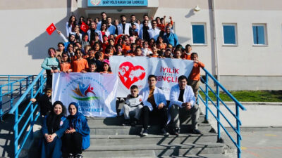 Erzincan Binali Yıldırım Üniversitesi Genç Yeryüzü Doktorları Kulübü ve Üzümlü