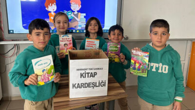 Erzincan’da iki okul arasında “Kitap Kardeşliği” projesi kapsamında anlamlı bir