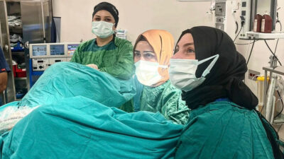 Erzincan Mengücek Gazi Eğitim ve Araştırma Hastanesi’nde, dünyada yeni uygulanmaya