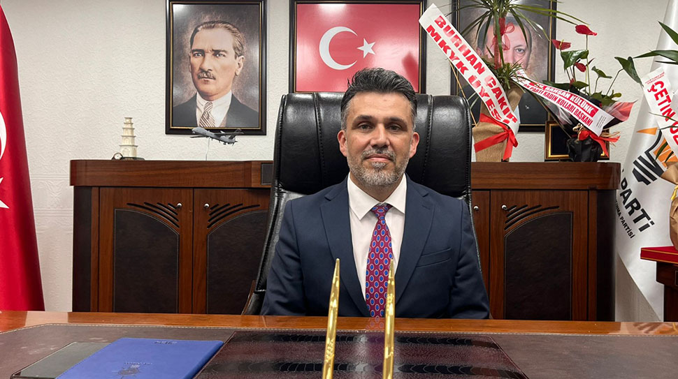 AK Parti Erzincan İl Başkanı Alpay Kabadayı, 10 Kasım Gazi