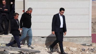 Kemah Kaymakamı Resul Tutay, Yukarı Mahalle’de yapımı devam eden afet