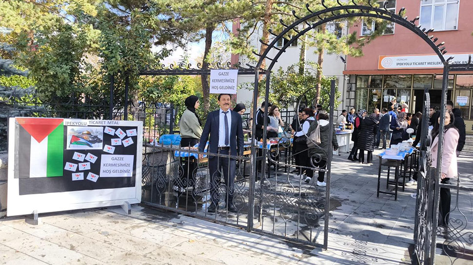 Erzincan İpekyolu Mesleki ve Teknik Anadolu Lisesi öğrencileri Gazze’ye destek
