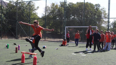 Üzümlü Geyikli Şehit Polis Memuru Hakan Can Ortaokulu’nda yapılan örnek