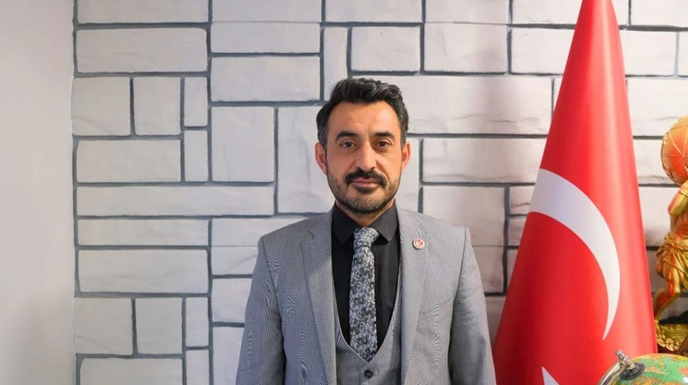 Yeniden Refah Partisi Erzincan İl Başkanı Recep Mutlutürk, Papa’nın Türkiye’ye