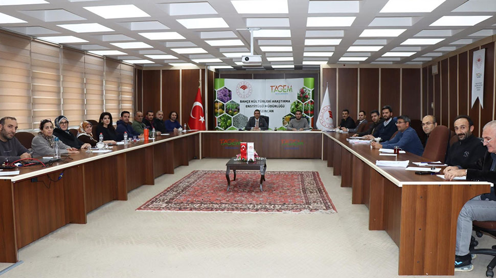 Erzincan Bahçe Kültürleri Araştırma Enstitüsü, Enstitü Müdürü Samet Karataş başkanlığında,