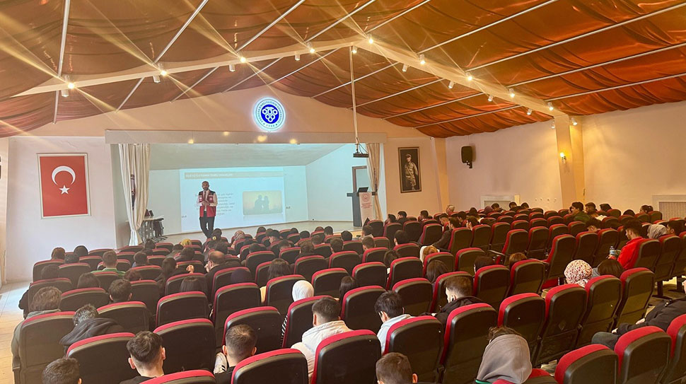 Erzincan Aile ve Sosyal Hizmetler İl Müdürlüğü, aile yapısının güçlendirilmesi