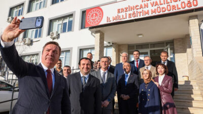 Erzincan Valisi Hamza Aydoğdu, 24 Kasım Öğretmenler Günü dolayısıyla Erzincan