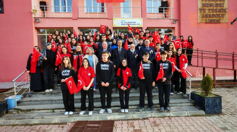 Aile ve Sosyal Hizmetler Bakanlığı koordinesinde yürütülen “2025 Aile Yılı”