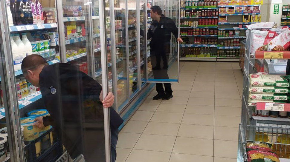 Üzümlü Belediyesi Zabıta Müdürlüğü ekipleri, halk sağlığını koruma ve güvenilir