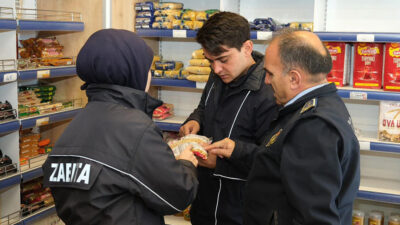 Erzincan Belediyesi Zabıta Müdürlüğü ekipleri, kent sakinlerinin sağlıklı ve güvenilir