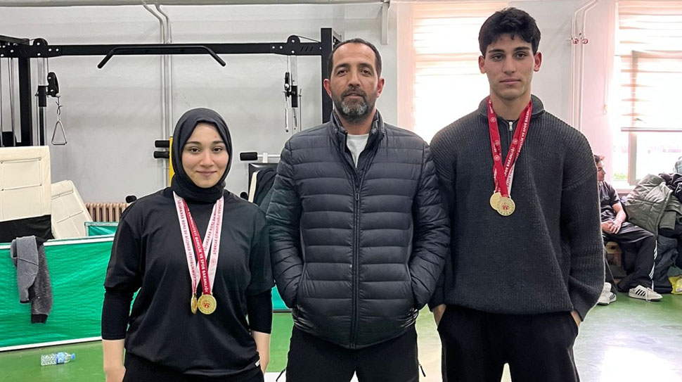 Erzincan Elâattin Elmas AİHL, okul sporlarında başarı halkalarına yenilerini eklemeye