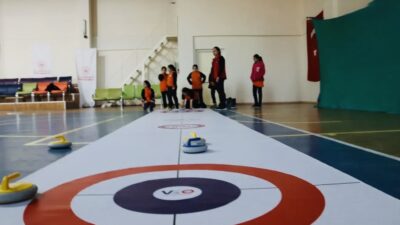 Erzincan 13 Şubat Gençlik Merkezi, ÇEDES Projesi kapsamında ağırladığı öğrencileri