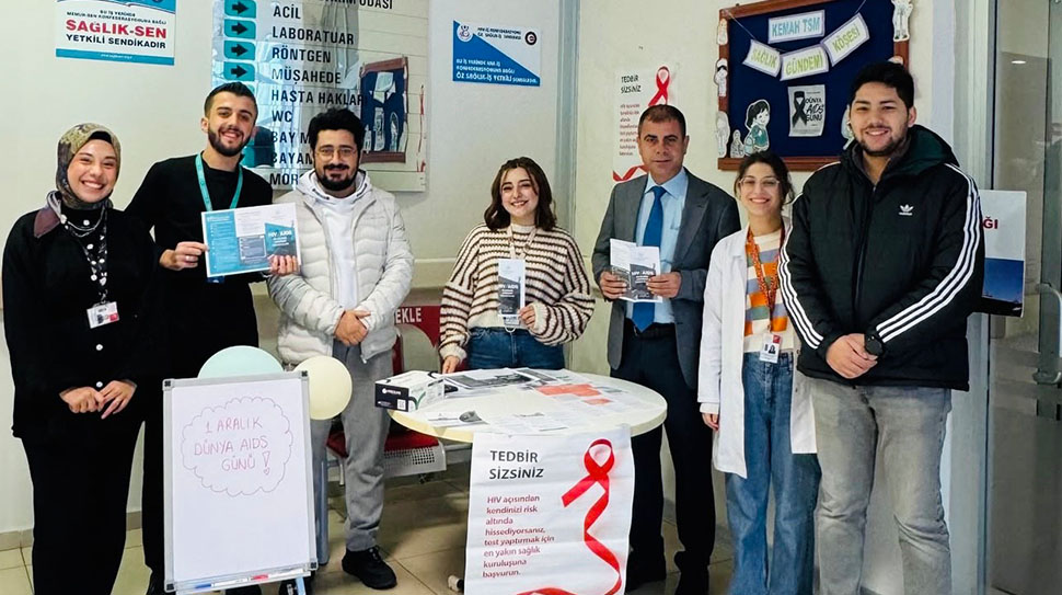 Kemah İlçe Devlet Hastanesi Toplum Sağlığı Merkezi, hastanede kurduğu bilgilendirme