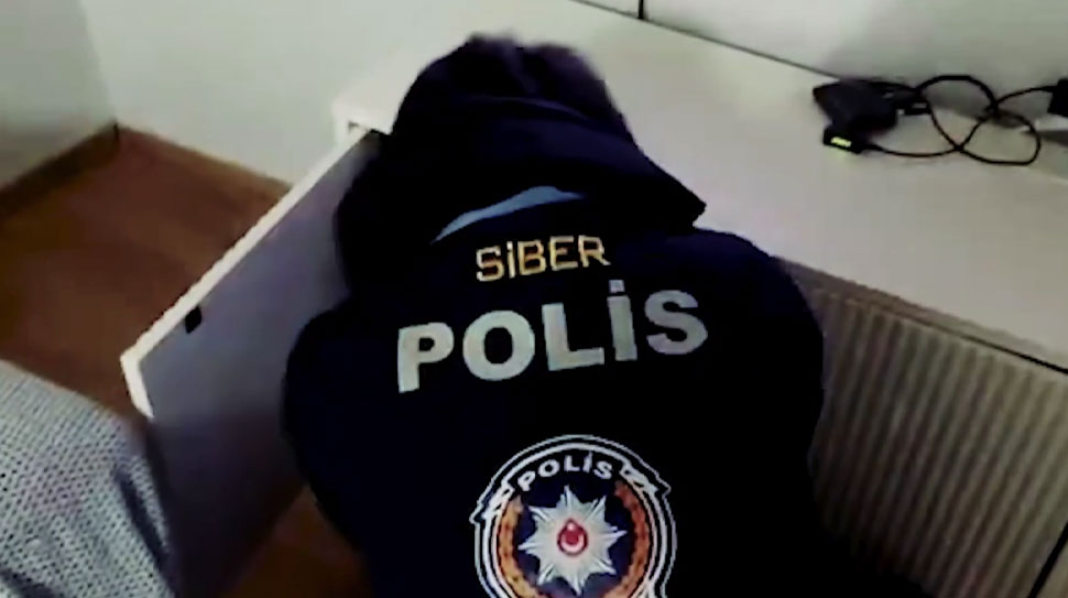 Çevrim içi suç şebekelerine ağır darbe vuruldu. Erzincan’ında dahil olduğu