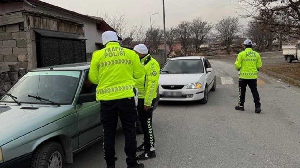 Erzincan İl Emniyet Müdürlüğü, çocukların ve gençlerin daha huzurlu bir