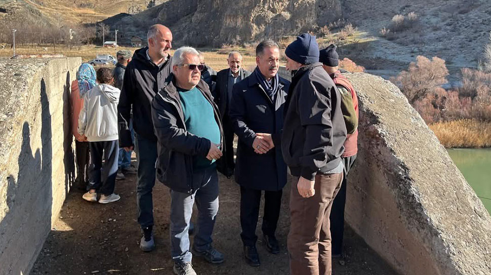 Erzincan İl Genel Meclis Başkanı Mehmet Cavit Şireci, Kemah ilçesine