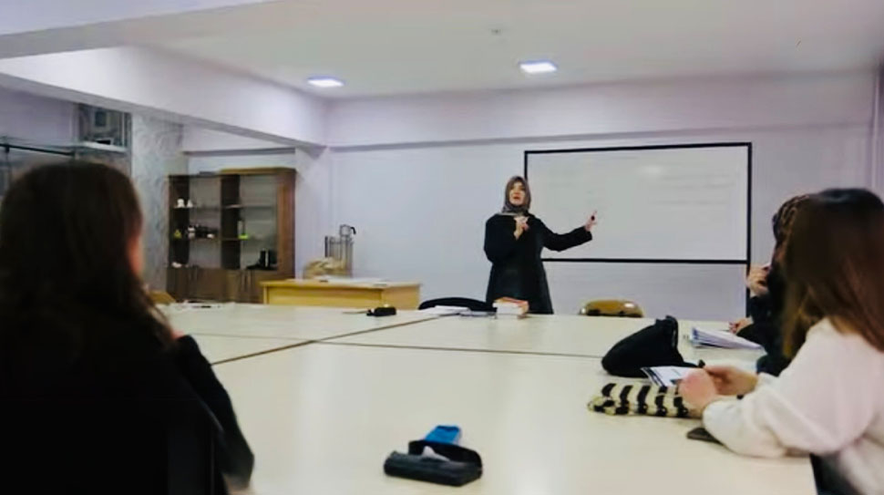 Erzincan Belediyesi’nin şehre değer katan projelerinden ERMEK, vatandaşları dünya dilleriyle