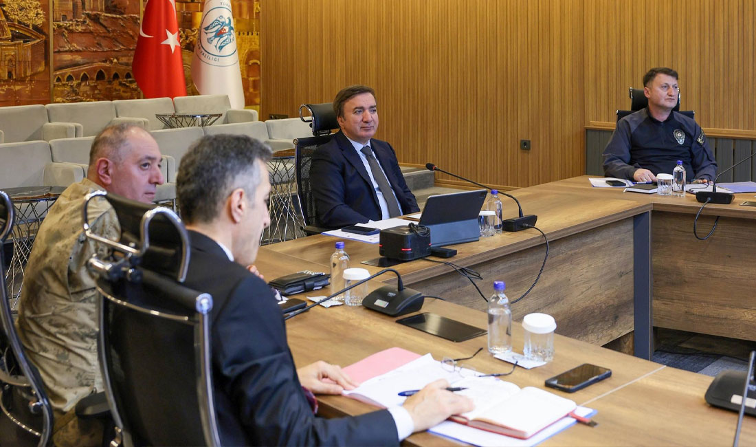 Erzurum Valisi Mustafa Çiftçi başkanlığında düzenlenen Düzensiz Göçle Mücadele Koordinasyon