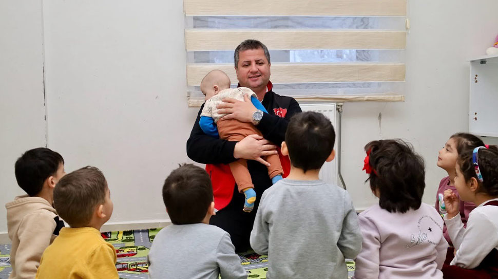 Erzincan Aile ve Sosyal Hizmetler İl Müdürü Serdar Demirci, 2025’in