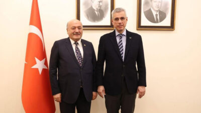 AK Parti Erzincan Milletvekili Süleyman Karaman, Sağlık Bakanı Kemal Memişoğlu