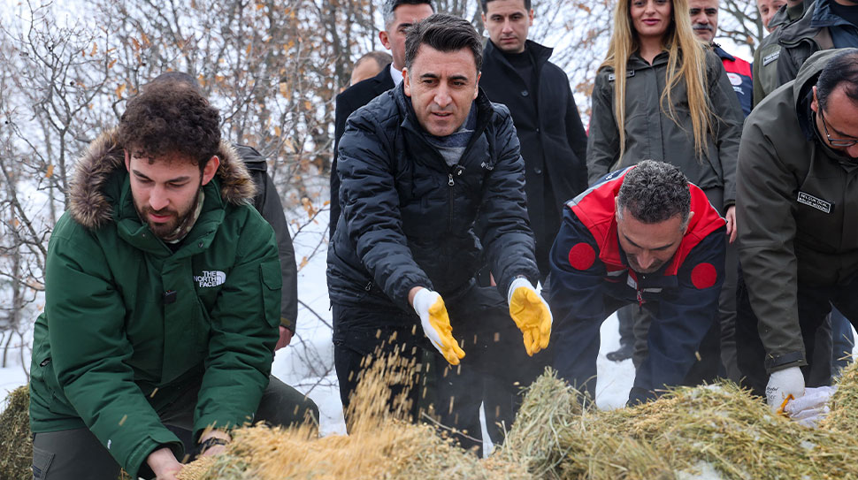 Tunceli Valisi Şefik Aygöl’ün öncülüğünde başlatılan “Doğaya Bir Avuç Umut”