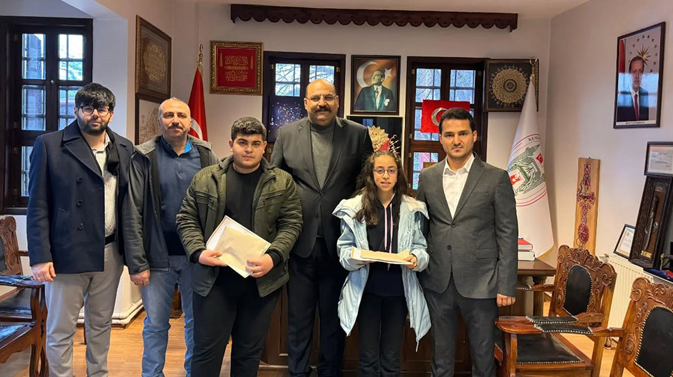 Kemaliye Belediyesi tarafından gençlerin milli ve manevi değerlerle yetişmesini teşvik