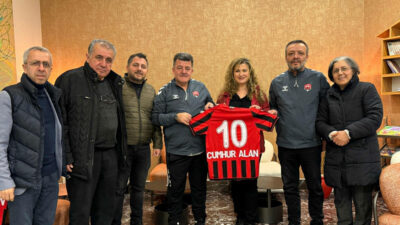 24Erzincanspor, sadece sahada değil, sergilediği ahde vefa örneğiyle gönüllerde de