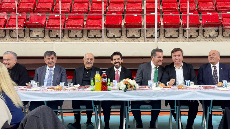 Erzincan, Ramazan ayının manevi ikliminde dev bir iftar programına ev