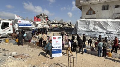 Türkiye Diyanet Vakfı (TDV), toplumsal dayanışmanın en önemli sütunlarından biri