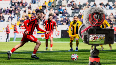 Bugüne kadar 2025-2026 sezonu maçlarını ücretsiz olarak ekranlara taşıyan Sıfır