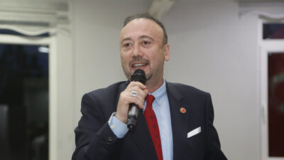 31 Mart yerel seçimlerinde Uşak halkının büyük desteğiyle Belediye Başkanlığı