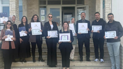 Erzincan İMKB Müşir Zeki Paşa Ortaokulu öğretmenleri, hazırladıkları eTwinning projeleriyle