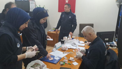 Erzincan Belediyesi Zabıta ekipleri, vatandaşların merhamet duygularını sömürerek haksız kazanç