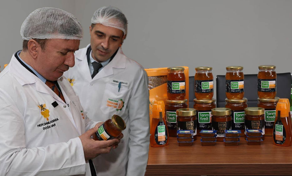 Vali Hamza Aydoğdu, Erzincan OSB’de faaliyet gösteren Tarım Kredi Birlik