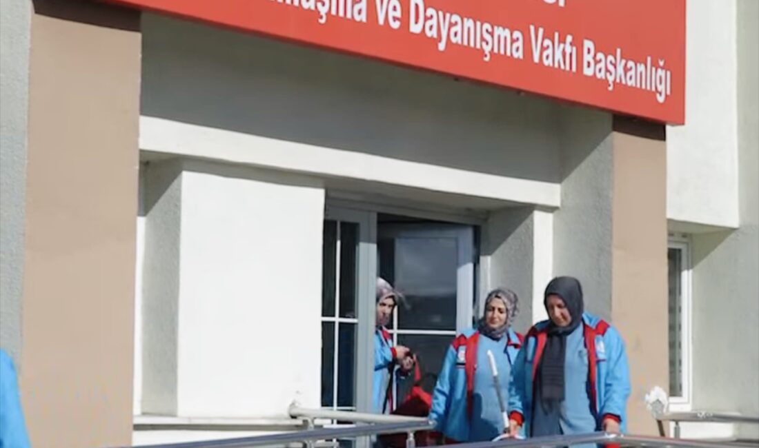 Erzincan’da yaşlı, engelli ve kronik rahatsızlığı bulunan vatandaşlara yönelik sürdürülen