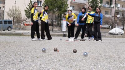 Erzincan’da okul sporları kapsamında düzenlenen Bocce Yıldızlar İl Birinciliği Müsabakaları,